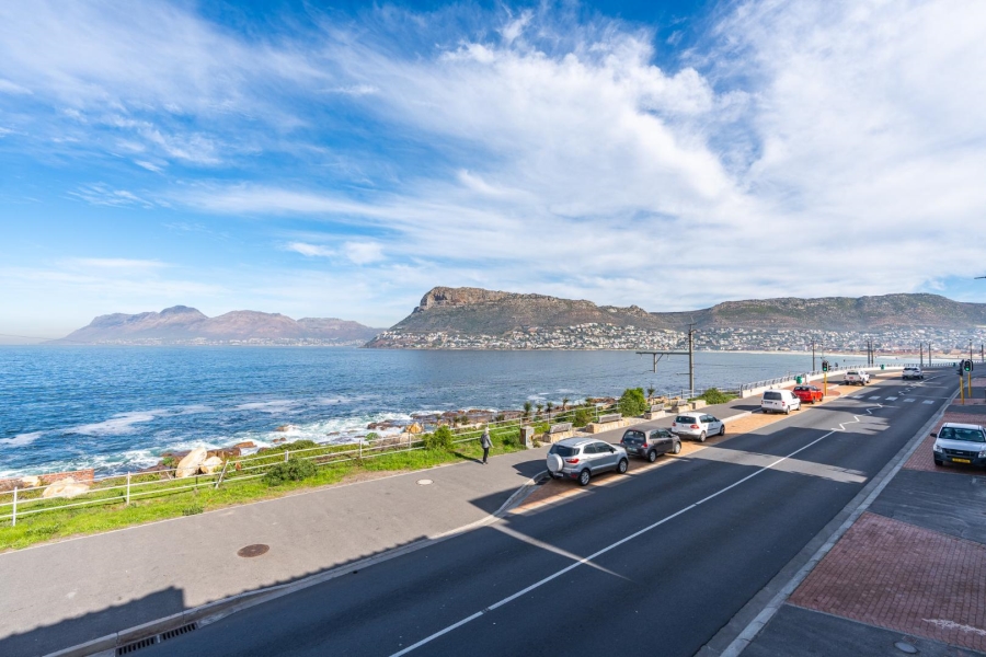 4 Bedroom Property for Sale in Kalk Bay Western Cape